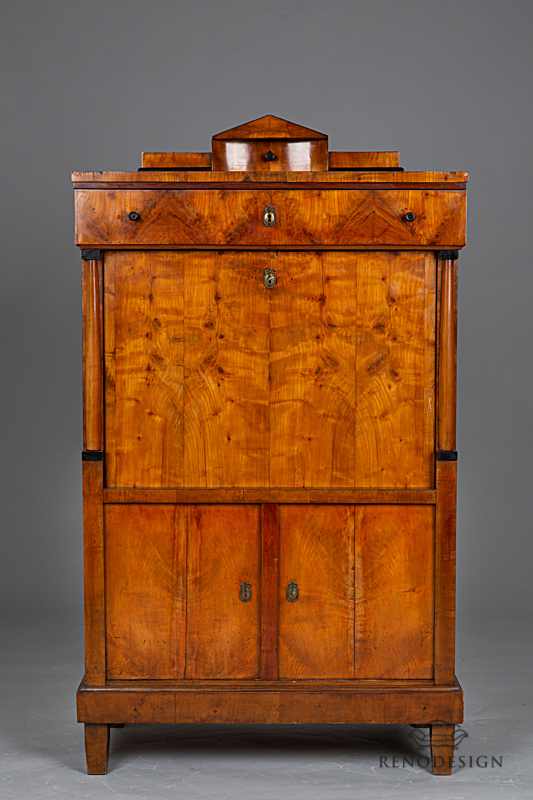 Klapsekretář biedermeier