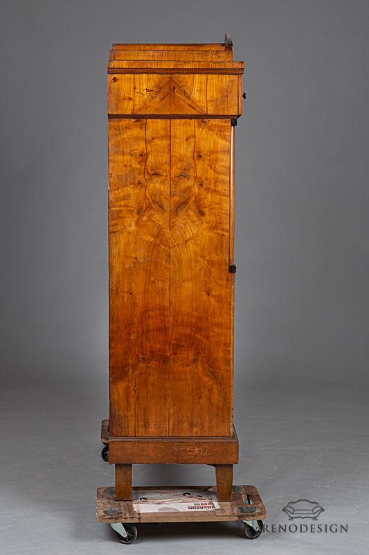 Klapsekretář biedermeier