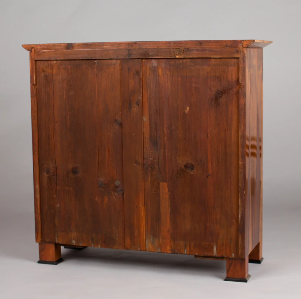 Skříňka biedermeier