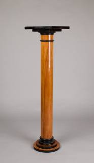 Sloup biedermeier